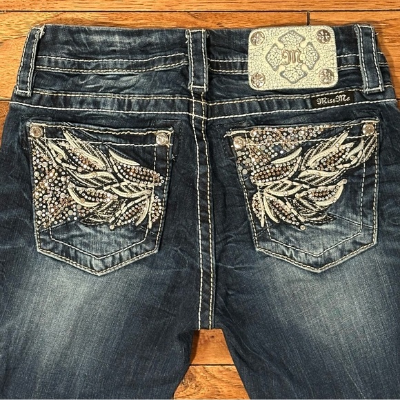 Miss Me Mid-Rise Boot Stretch Jean Size 26 STYLE ME8385BR - Picture 4 of 16